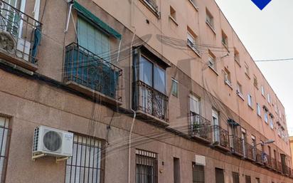 Exterior view of Flat for sale in  Madrid Capital  with Heating and Alarm