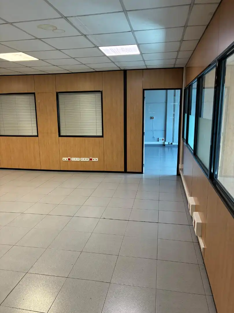 Nave industrial de alquiler en Parets del Vallès