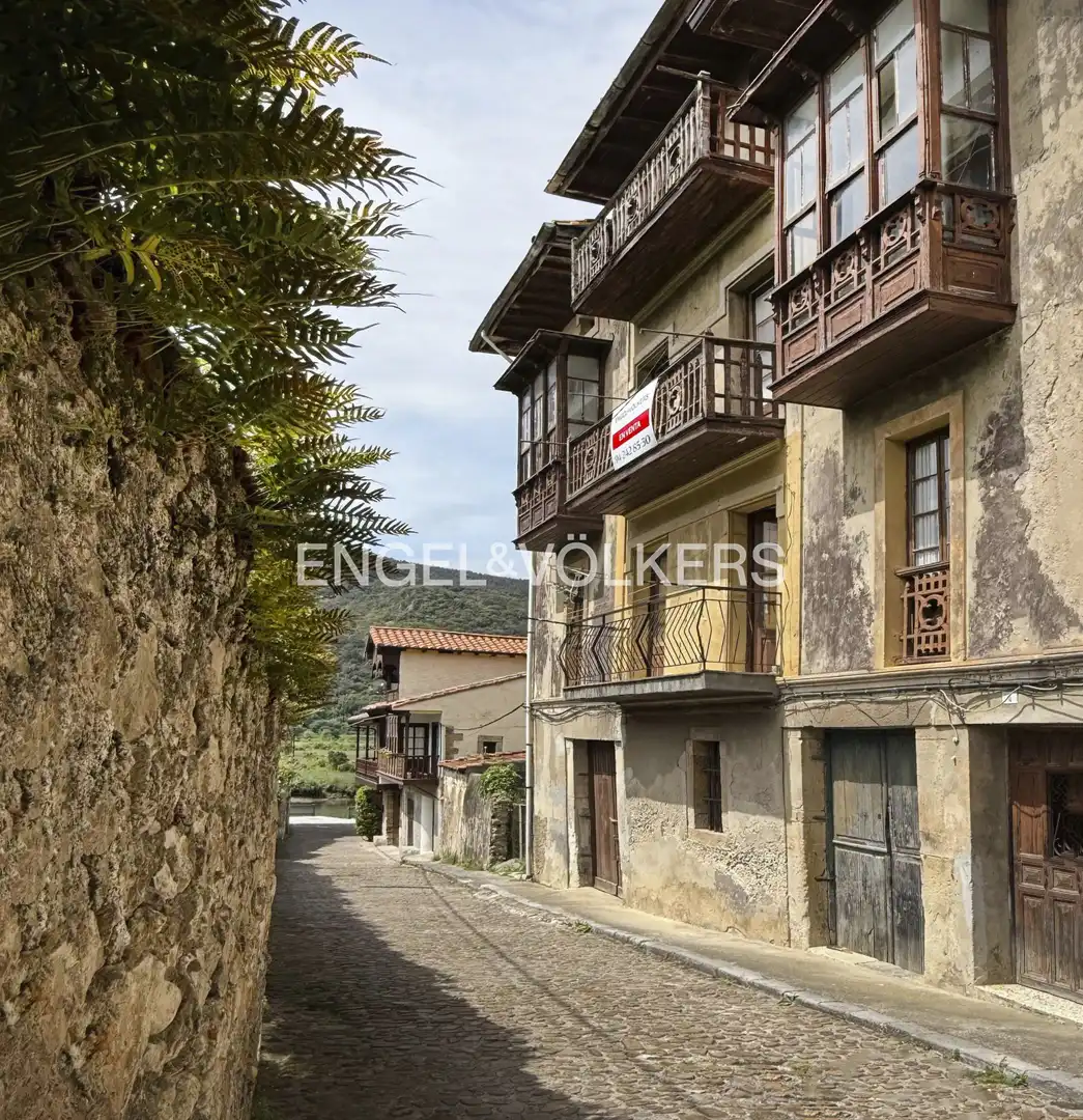Vista exterior de Casa adosada en venta en Limpias con Calefacción, Jardín privado y Terraza