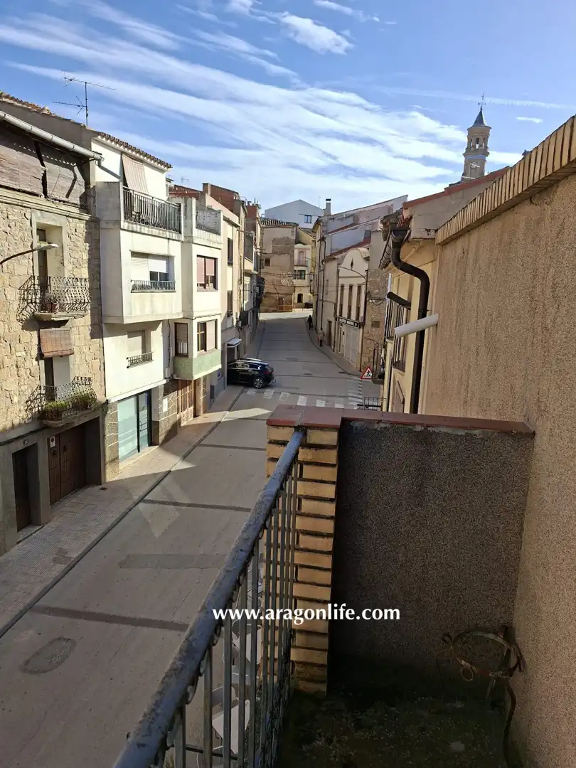Exterior view of Houses for sale in Maella  with Heating, Furnished and Oven