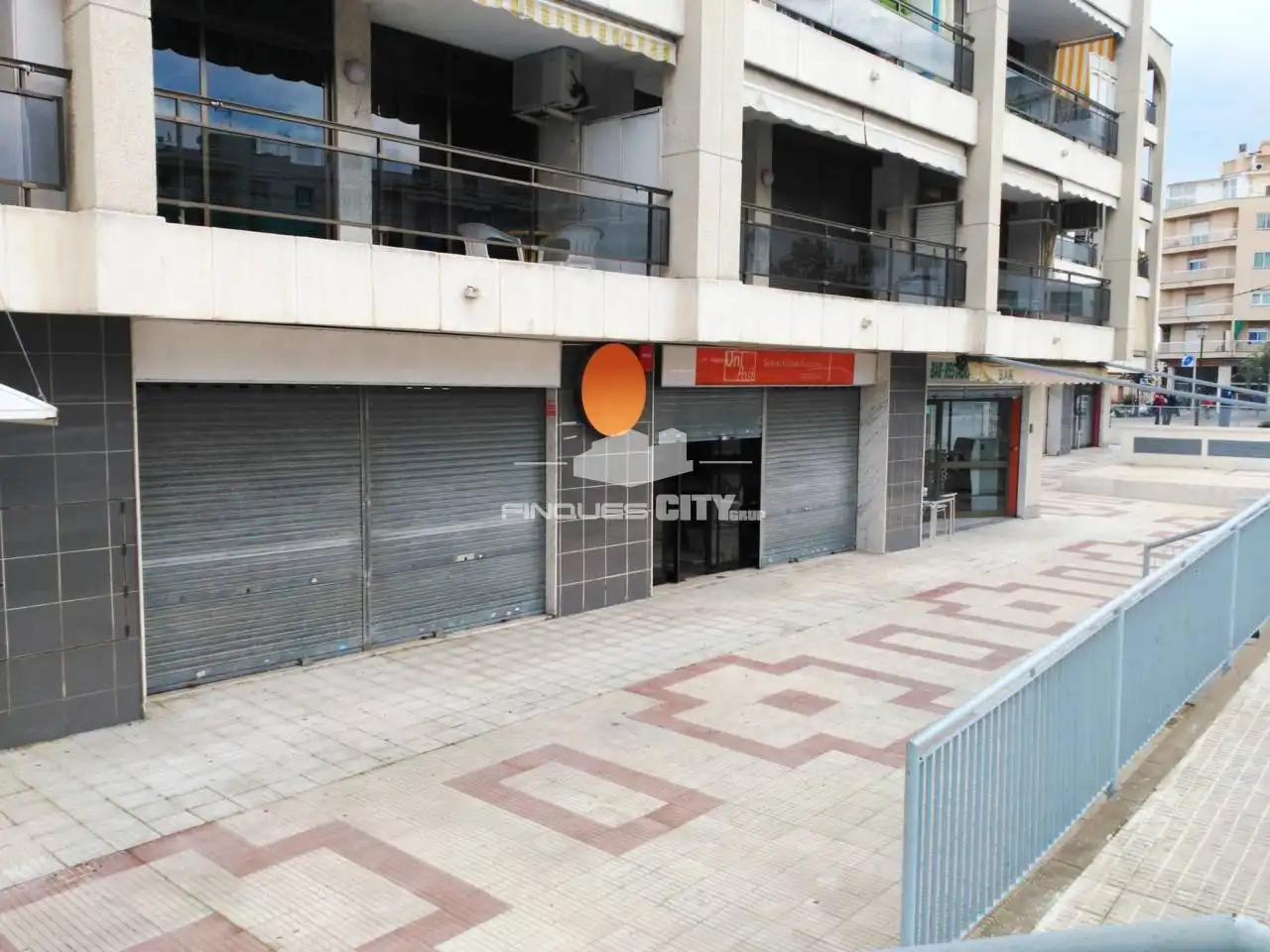 Local de alquiler en Calle Tramuntana, Calella