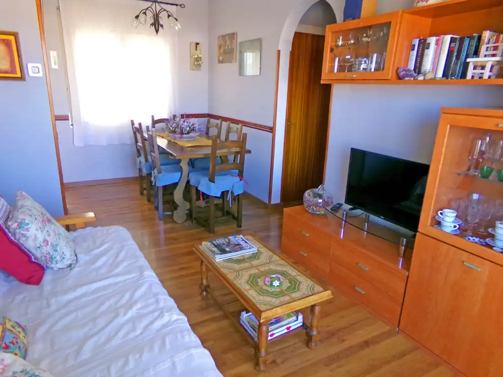 Living room of Apartments for sale in L'Escala