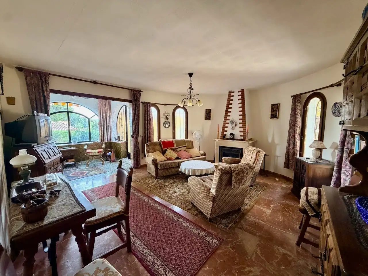 Sala de estar de Casa o chalet en venta en La Nucia con Jardín privado, Terraza y Trastero