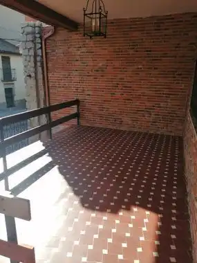 Terrasse von Haus oder Chalet zur Miete in Yuncler mit Klimaanlage und Heizung