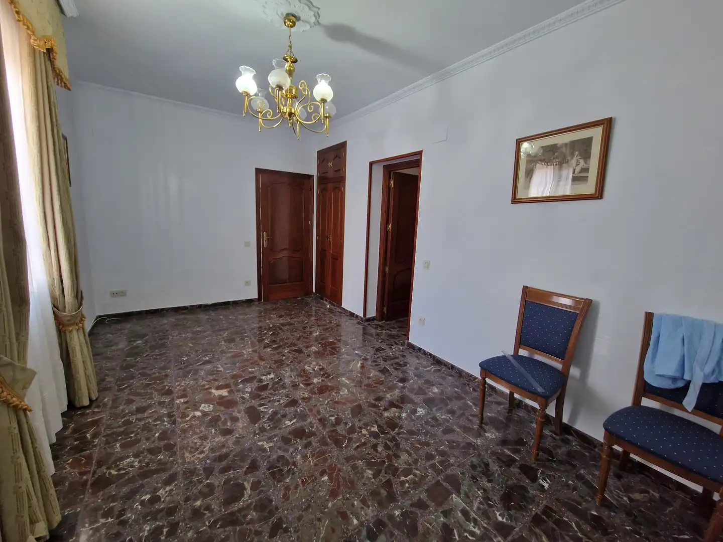 Casa amb terrassa en venda a Fernán-Núñez, imagen 3
