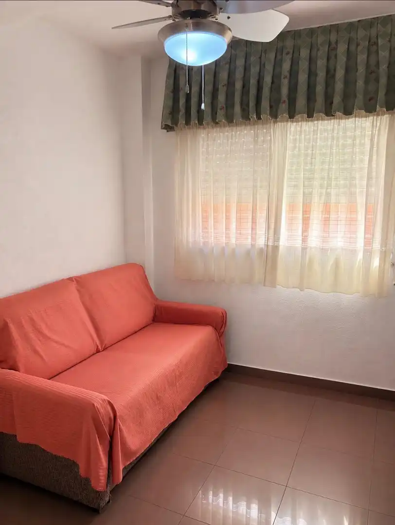 Sala d'estar de Casa adosada en venda en Murcia amb Aire condicionat, Terrassa i Traster