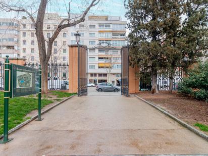 Exterior view of Flat for sale in  Madrid Capital  with Heating