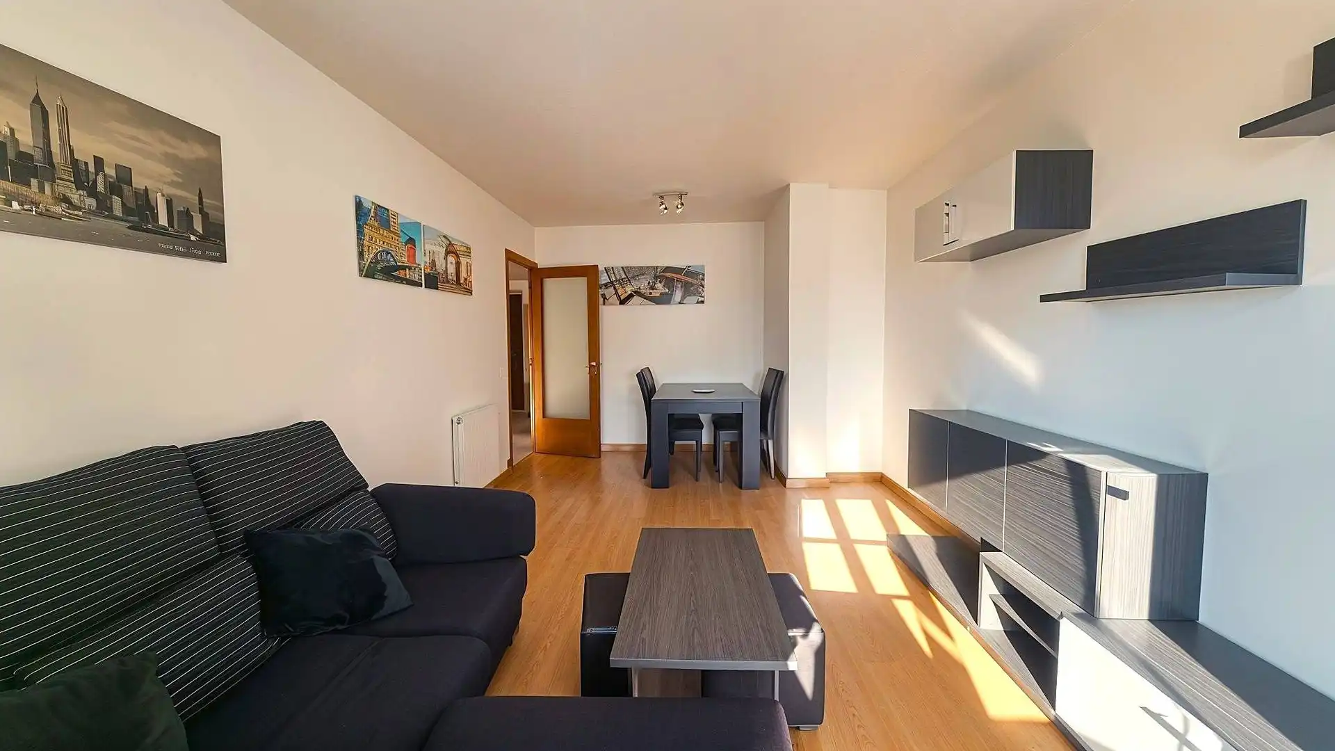 Sala de estar de Piso en venta en Reus con Aire acondicionado, Calefacción y Parquet