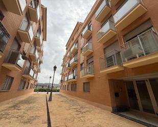 Außenansicht von Wohnung zum verkauf in Emperador mit Klimaanlage und Balkon