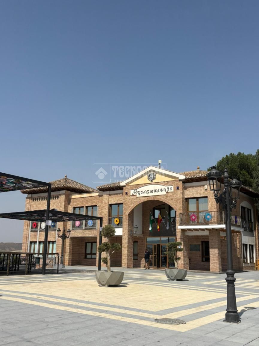 Vista exterior de Pis en venda en Alhendín