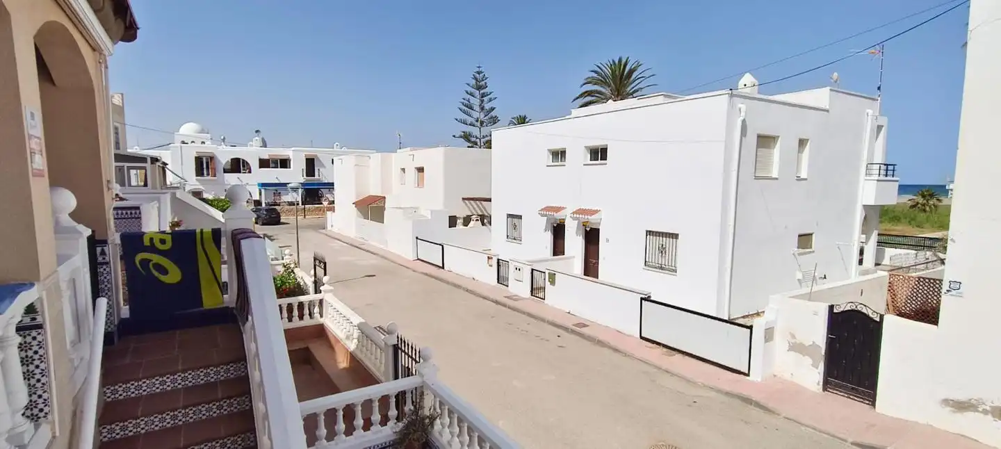Vista exterior de Dúplex en venta en Vera con Terraza