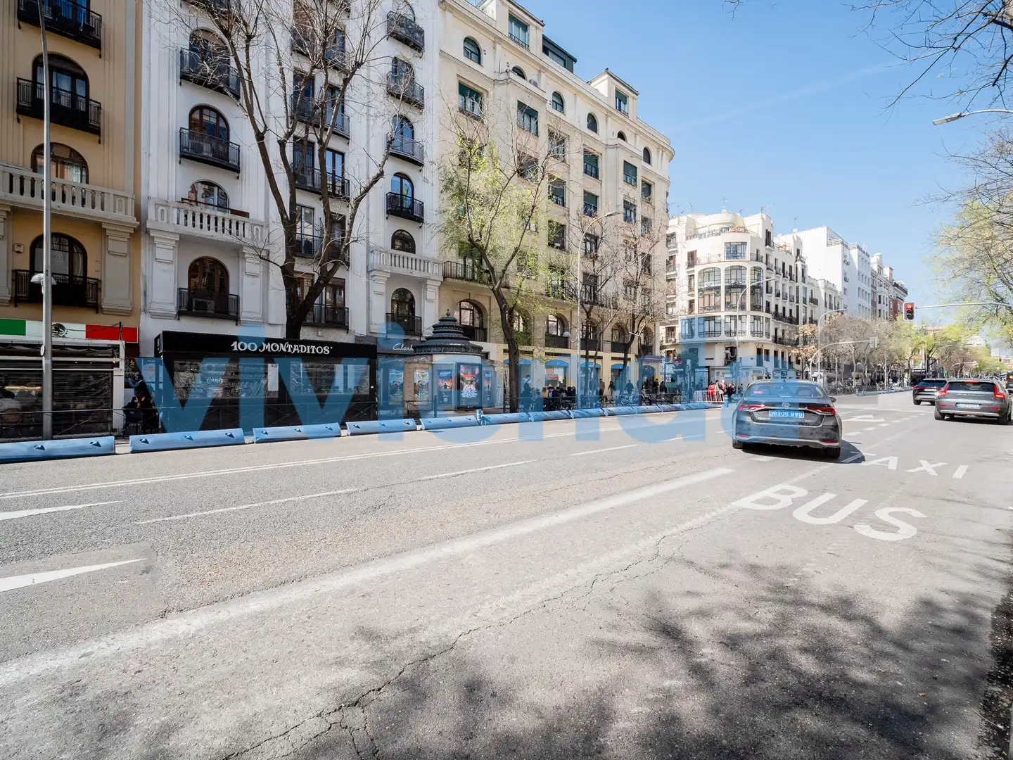 Exterior view of Flat for sale in Madrid  with Air Conditioner, Heating and Furnished