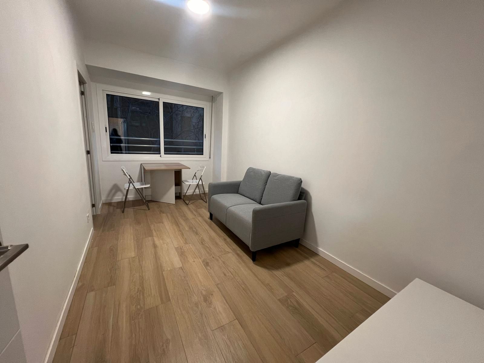 Sala d'estar de Pis de lloguer en  Barcelona Capital amb Aire condicionat, Calefacció i Moblat