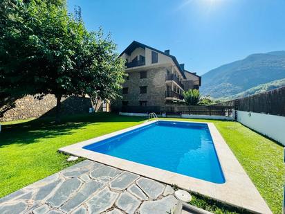 Piscina de Dúplex en venda en Soriguera amb Piscina