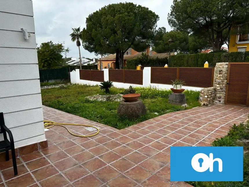 Casa adosada en venta en Calle Ciprés , 8, Dehesa - Monacilla