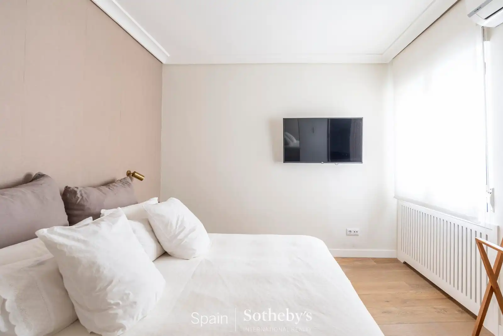 Dormitori de Apartament en venda en Madrid amb Aire condicionat, Calefacció i Traster