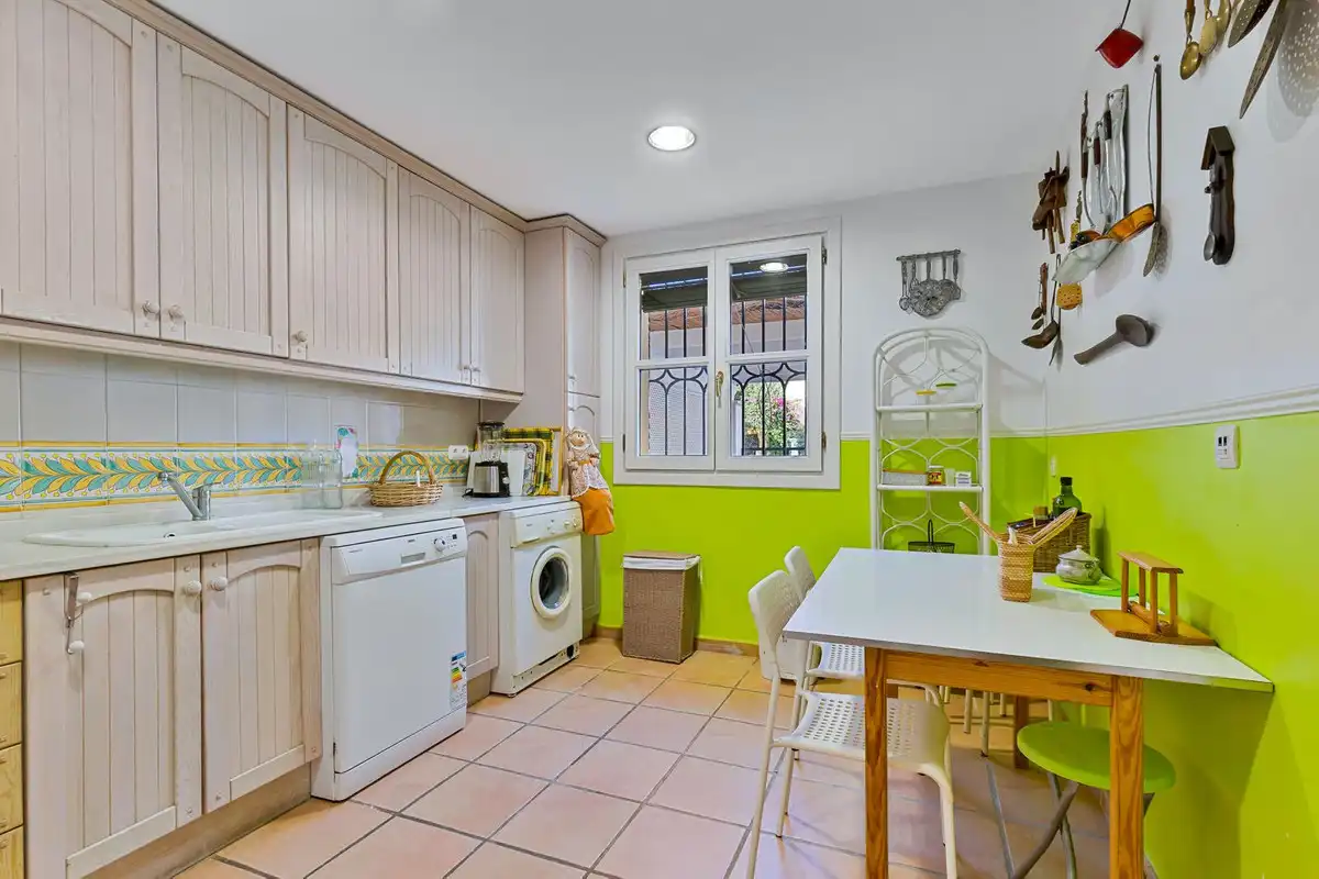 Küche von Haus oder Chalet zum Verkauf in Marbella mit Terrasse und Gemeinschaftspool