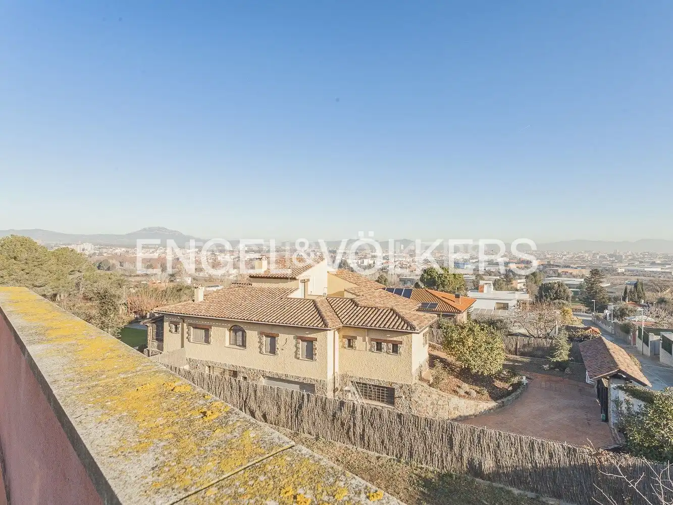 Vista exterior de Casa o chalet en venta en Sant Quirze del Vallès con Aire acondicionado, Calefacción y Jardín privado