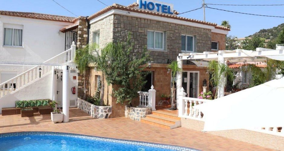 Premises for sale in Calpe / Calp  with Internet