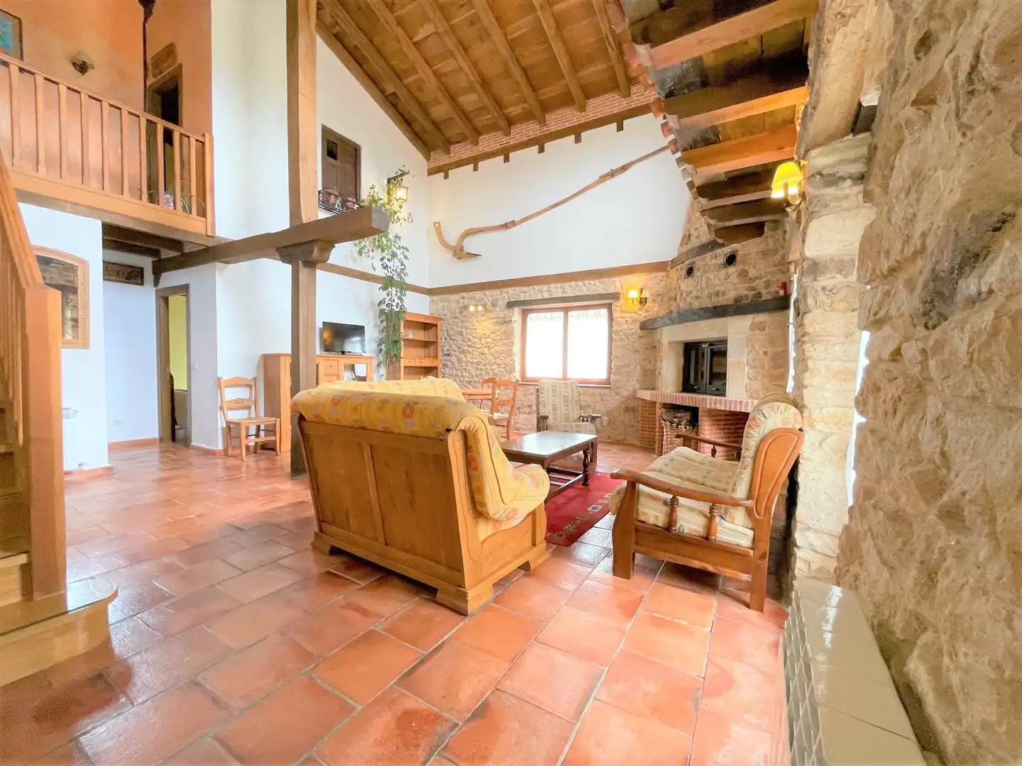 Wohnzimmer von Country house zum Verkauf in Villarcayo de Merindad de Castilla la Vieja mit Terrasse, Möbliert und Balkon