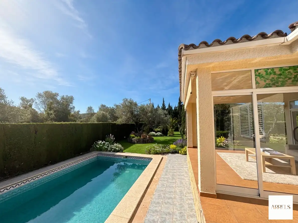 Casa amb piscina en venda a santa magadalena