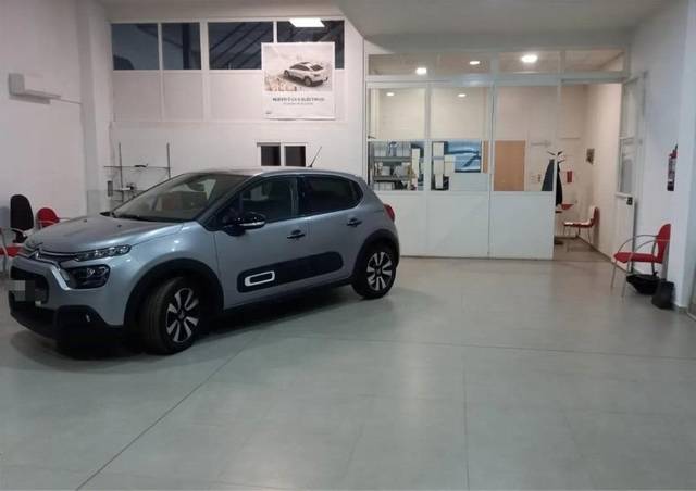 Nave industrial en Alquiler en Aldaia