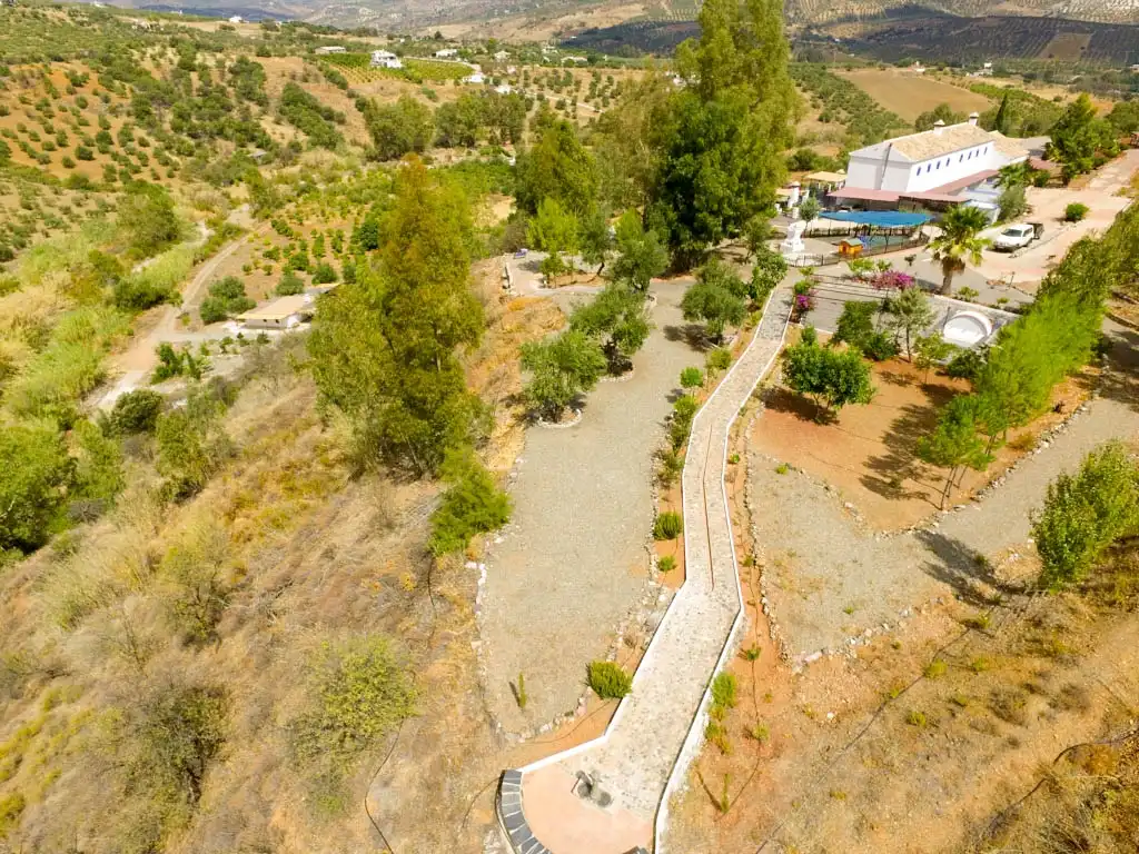 Casa rústica con piscina en venta en Guaro, imagen 11