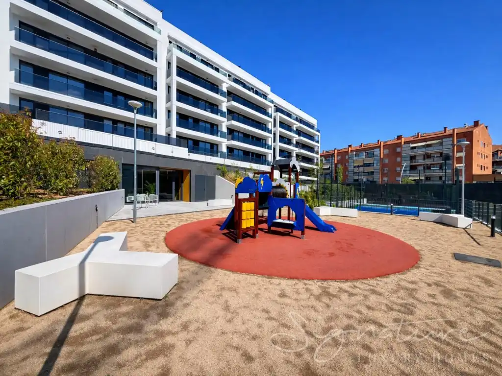 Terraza de Piso de alquiler en Abrera con Aire acondicionado, Terraza y Piscina