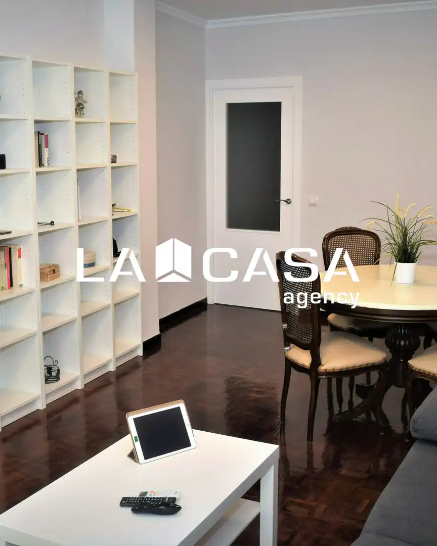 Flat for sale in Sevilla  with Terrace and Storage room