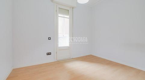 Foto 3 de Piso en venta en Sants,  Barcelona Capital
