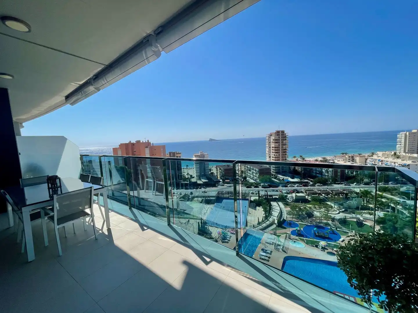 Apartamento con piscina en alquiler en Playa de Poniente, imagen 24
