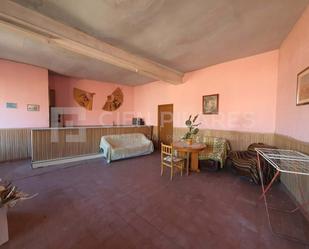 Sala d'estar de Casa o xalet en venda en Préjano