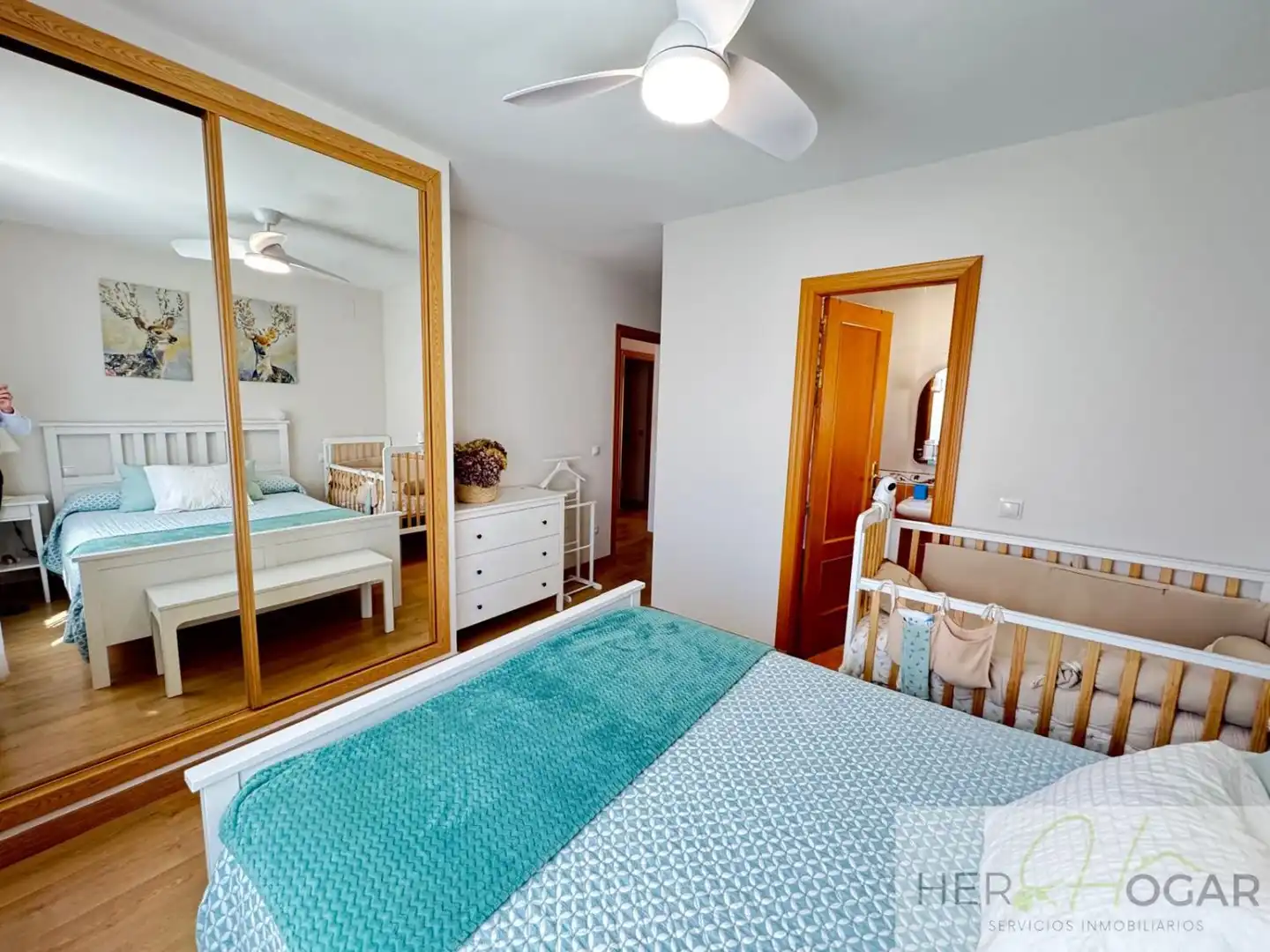 Habitación de Casa o chalet en venta en Burguillos de Toledo con Aire acondicionado, Calefacción y Jardín privado