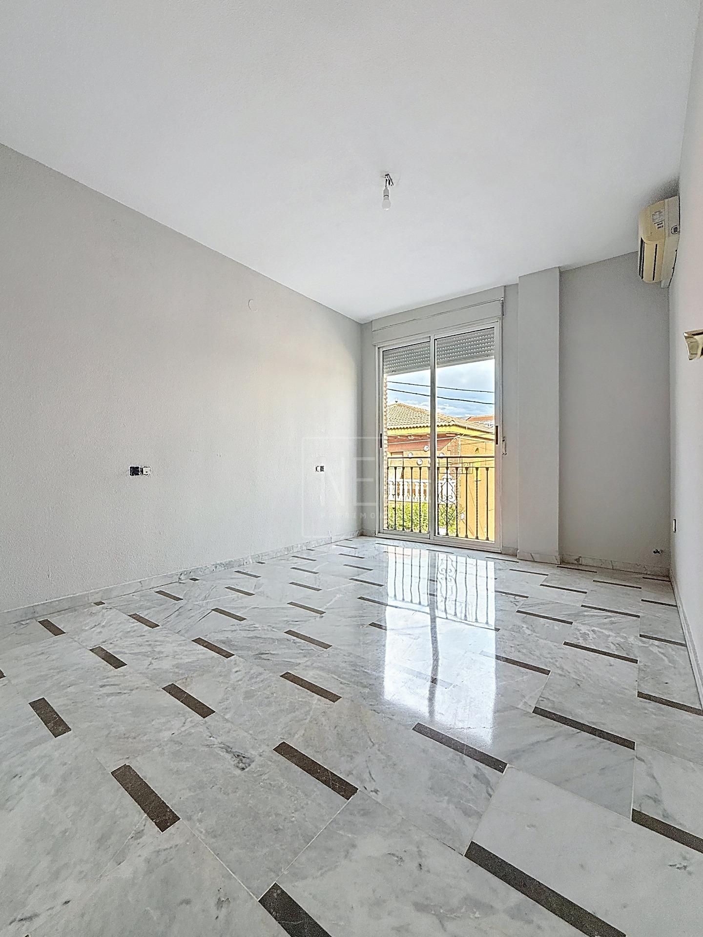 Dormitori de Pis en venda en Armilla amb Aire condicionat