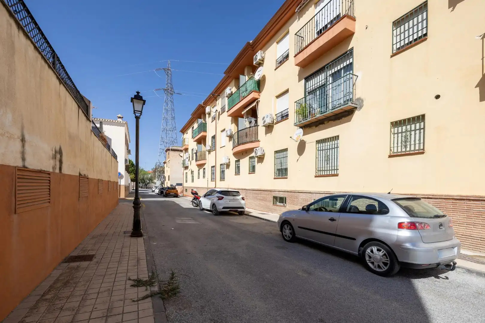 Exterior view of Flat for sale in Las Gabias