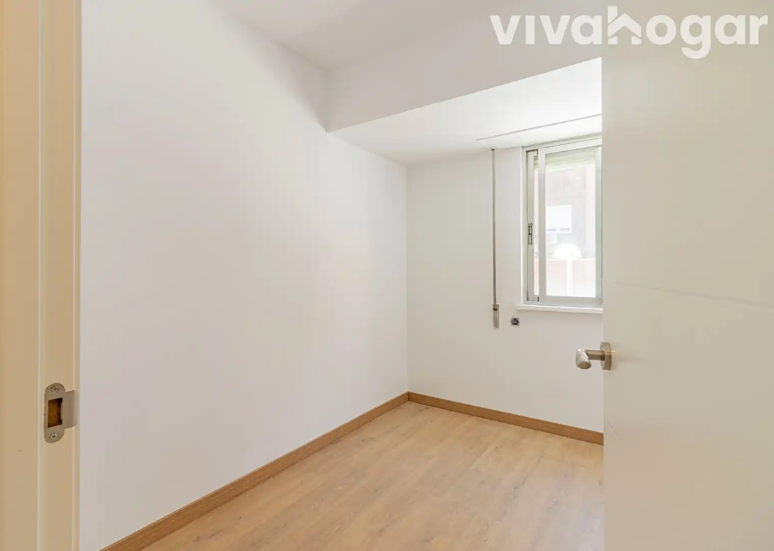 Bedroom of Flat for sale in Madrid  with Air Conditioner and Heating