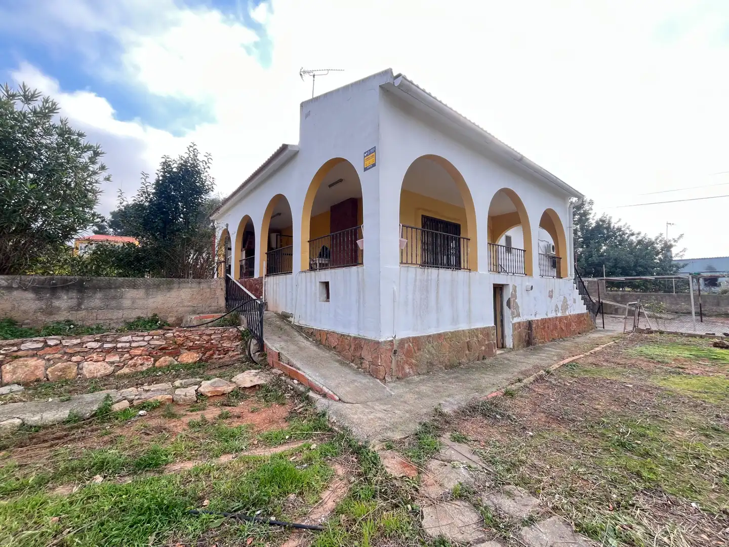 Vista exterior de Casa o chalet en venta en Sagunto / Sagunt con Jardín privado, Terraza y Trastero