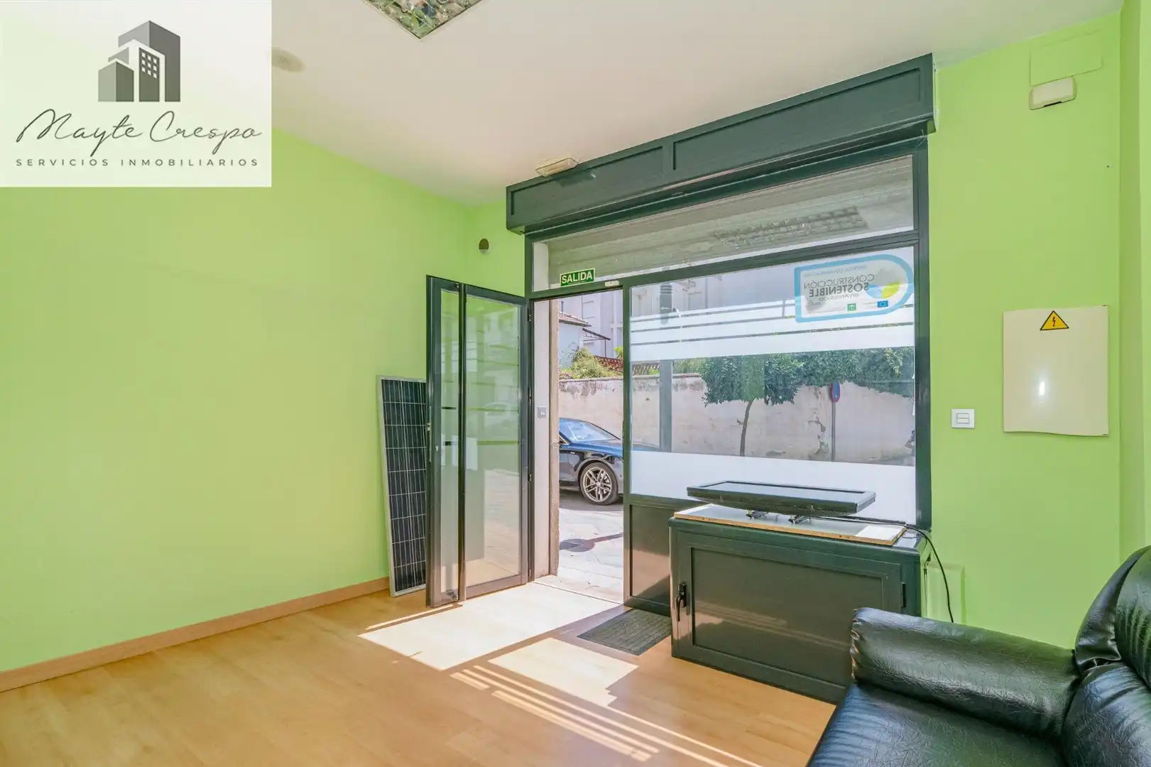 Local en venta en Armilla con Aire acondicionado