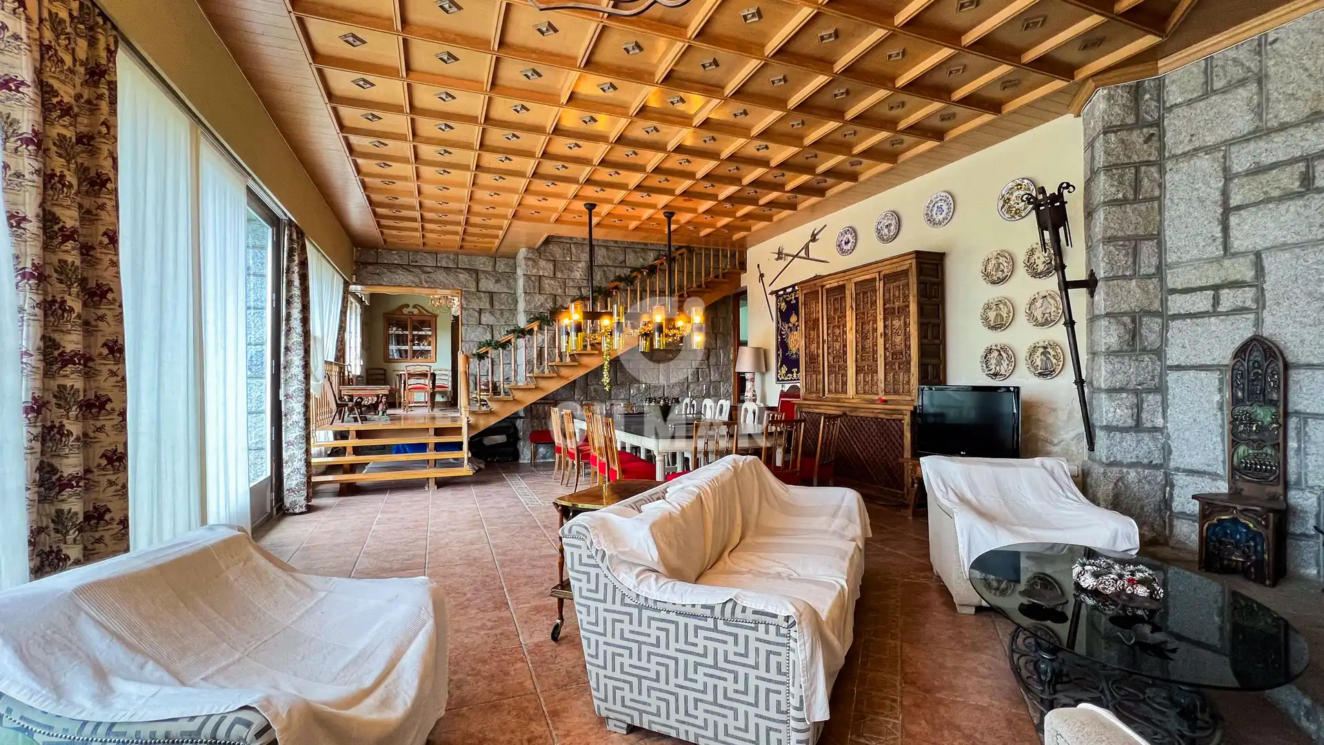 Sala d'estar de Casa o xalet en venda en Guadarrama amb Calefacció, Jardí privat i Piscina