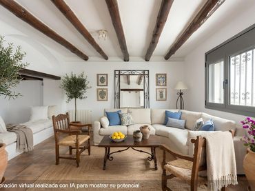 Casa con balcón en venta en ST MIQUEL