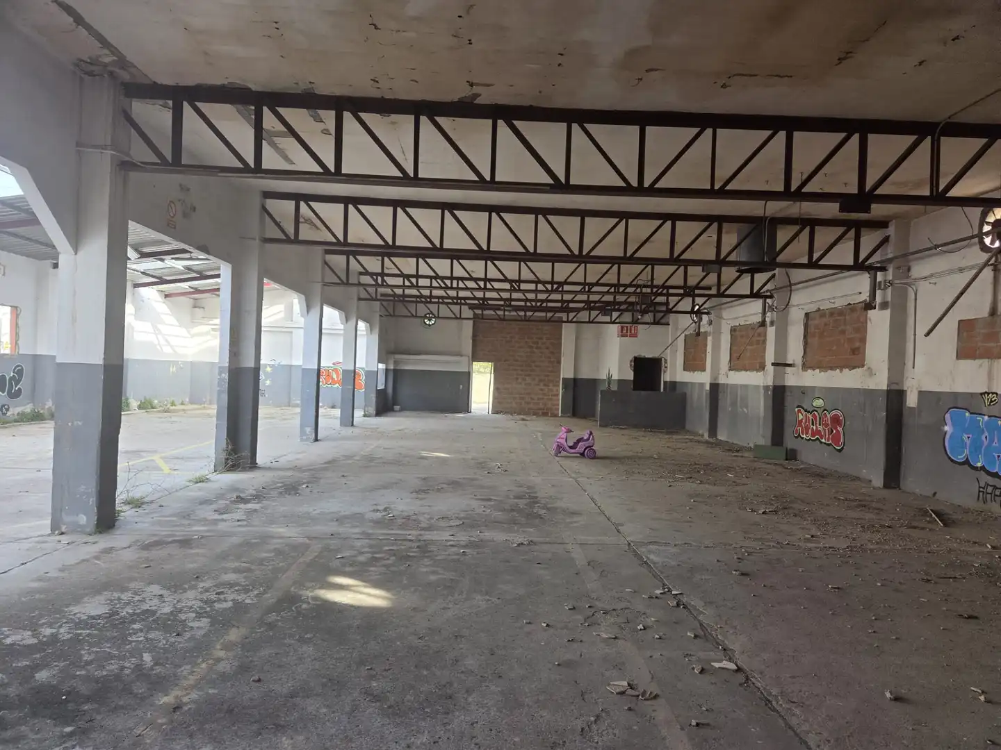 Local commercial à vendre à Polígono 2, imagen 24