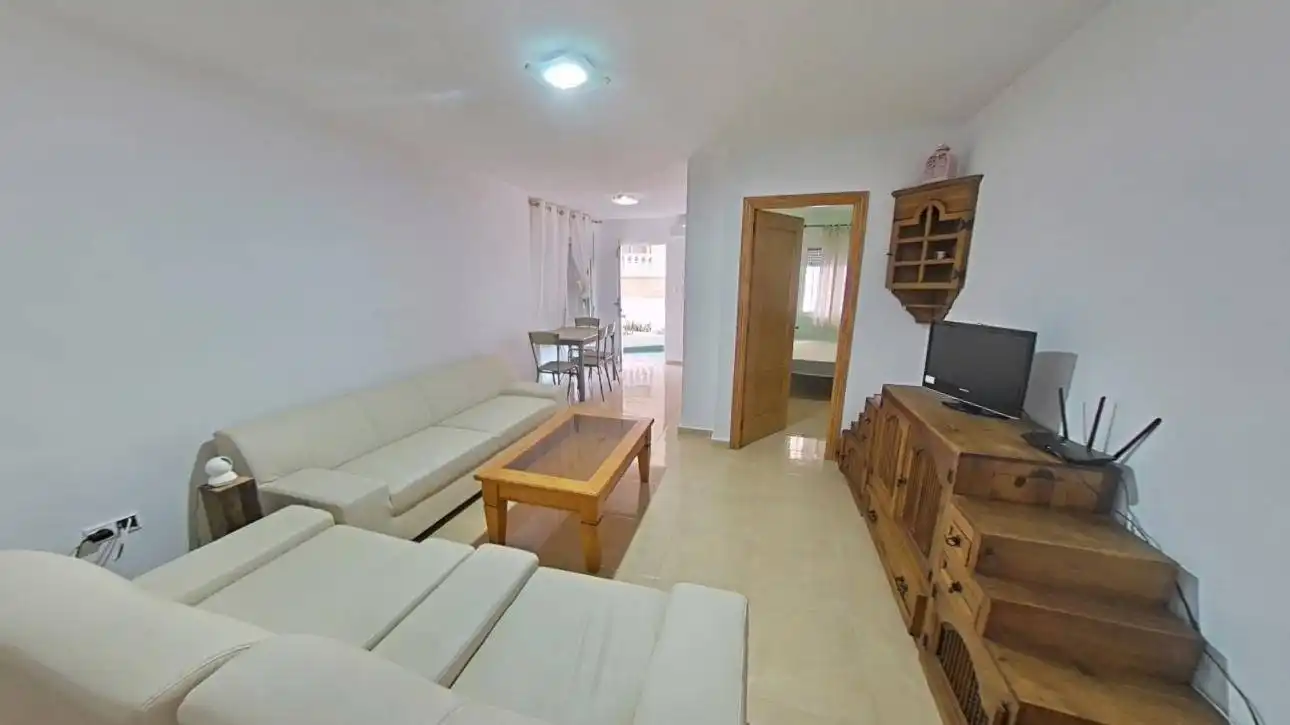 Sala d'estar de Planta baixa en venda en Torrevieja amb Aire condicionat, Calefacció i Jardí privat