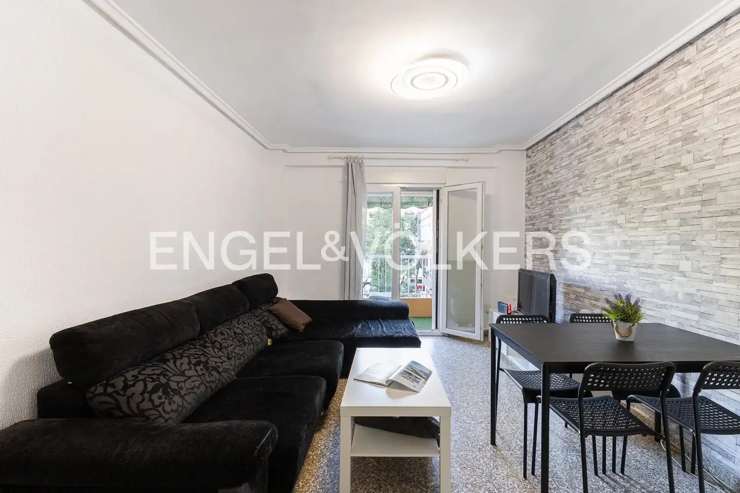Wohnzimmer von Wohnung zum Verkauf in Valencia mit Heizung, Möbliert und Balkon
