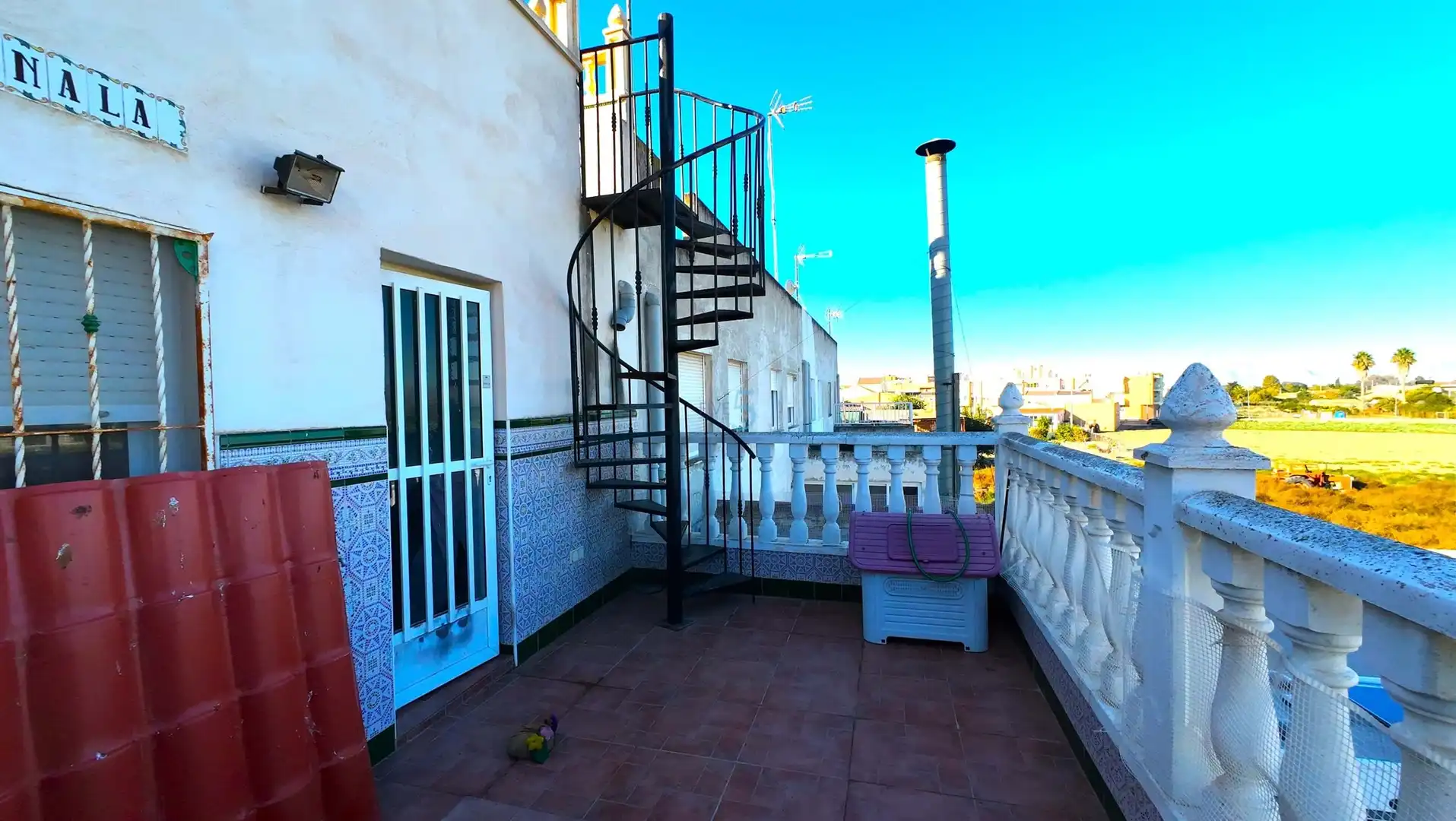 Adosado con terraza en venta en Formentera del Segura, imagen 2