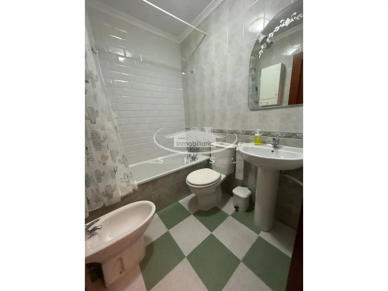 Bathroom of Flat for rent in V Centenario - Piletas - Capuchinos