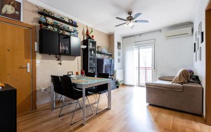 Living room of Flat for sale in Sabadell  with Air Conditioner, Heating and Terrace