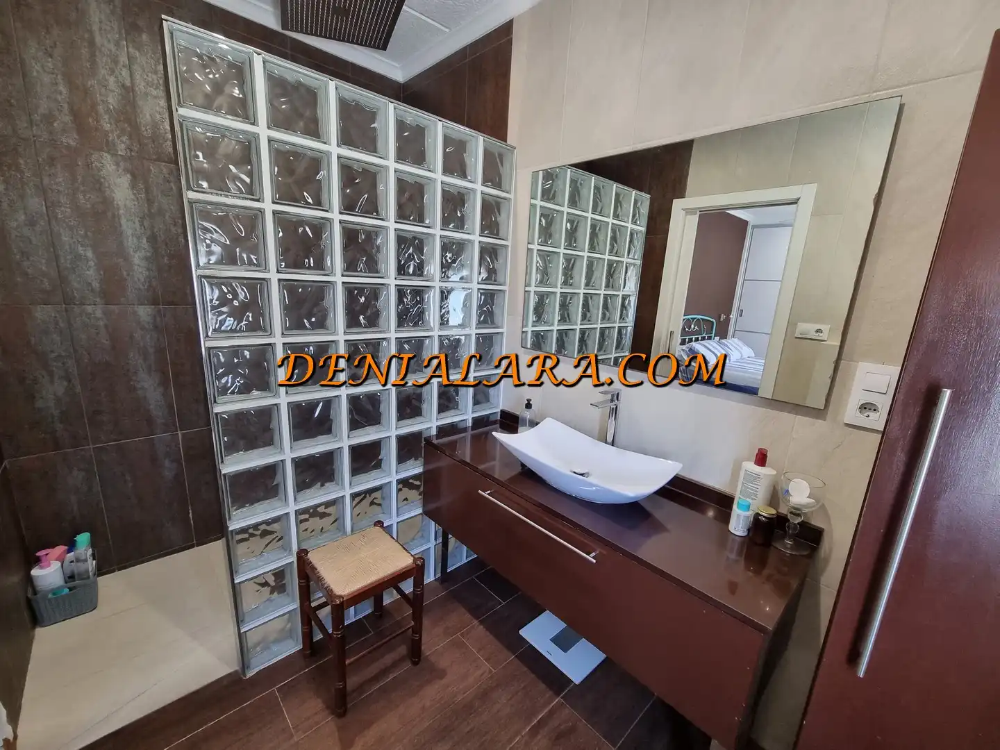 Bathroom of Houses for sale in Dénia  with Air Conditioner, Heating and Private garden