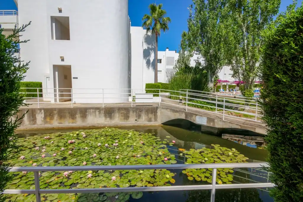 Vista exterior de Planta baja en venta en Pollença con Aire acondicionado, Jardín privado y Terraza