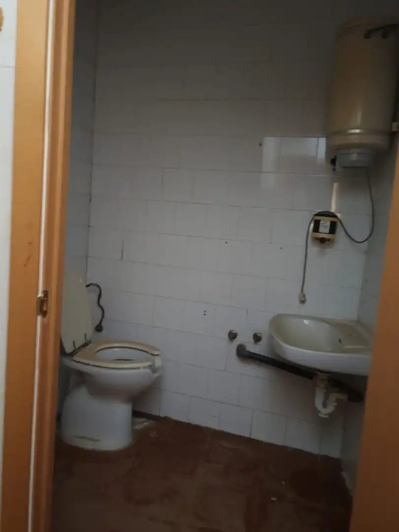 Baño de Local en venta en Fuensalida