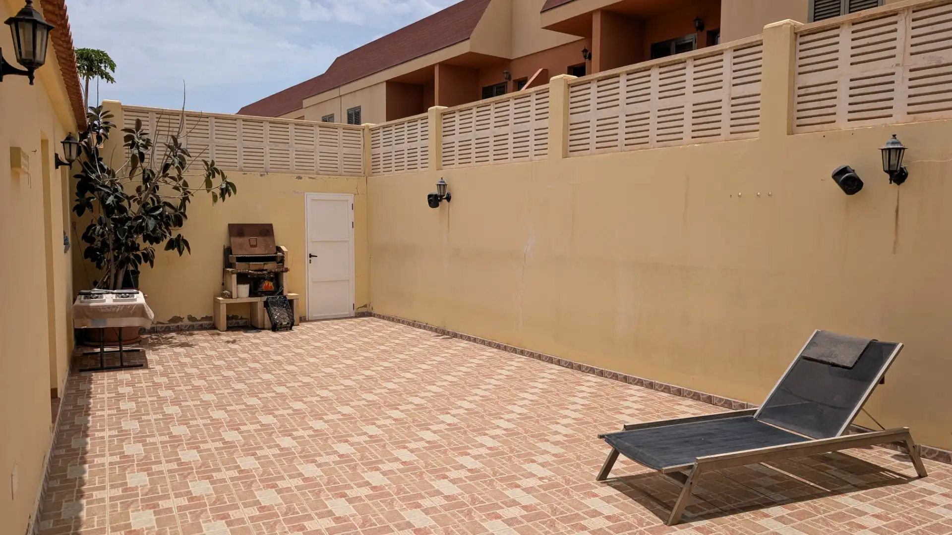 Terrassa de Casa adosada en venda en Tuineje amb Aire condicionat, Jardí privat i Terrassa